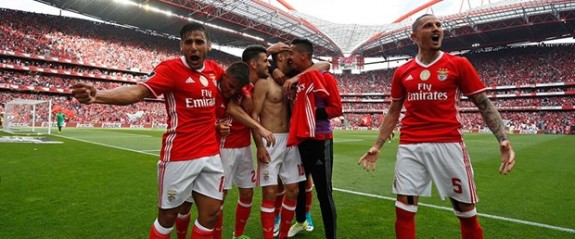 Benfica’dan tarihi şampiyonluk