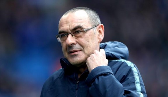 Juventus'ta Sarri sesleri