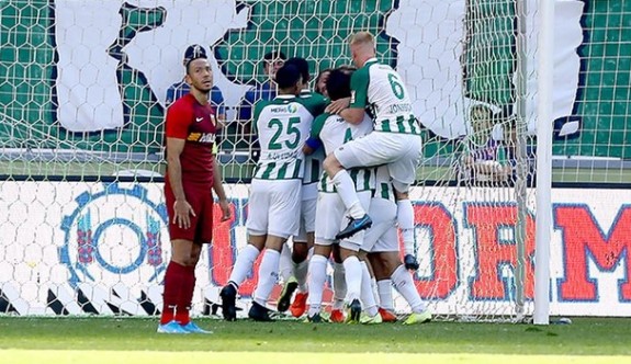 Konyaspor 90+8'de güldü