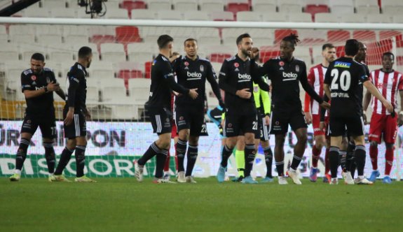 Gol düellosunda Beşiktaş güldü