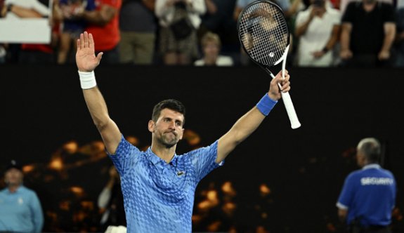 Djokovic, SteffiGraf'ın rekoruna ortak oldu