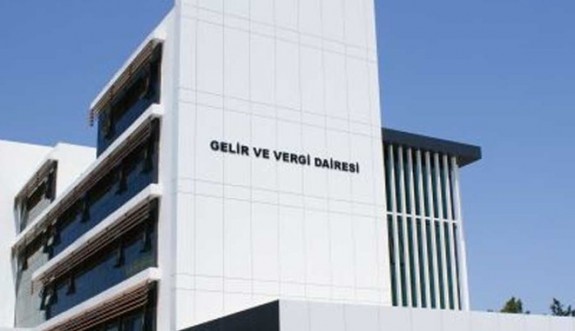 Gelir ve Vergi Dairesi beyanname verme ve ödeme sürelerini 24 Nisan'a kadar uzattı