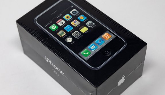 2007 model Iphone rekor fiyata satıldı