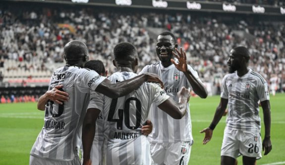 Beşiktaş, tur kapısını araladı