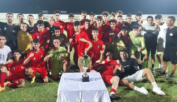 U-16 Karmalar ligi şampiyonu Girne Karması