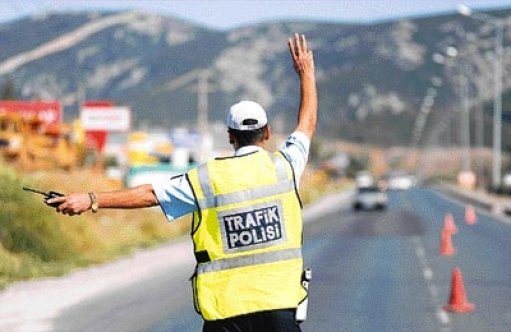 Ülke genelinde trafik denetimleri yapıldı