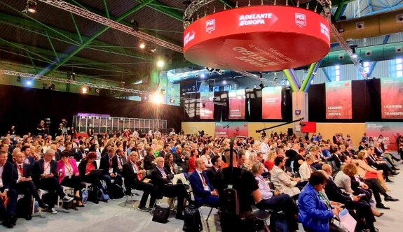 CTP Avrupa Sosyalistler Partisi kongresine katıldı