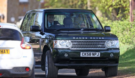 Kraliçe Elizabeth’in SUV aracı 4,7 milyon TL’ye satıldı