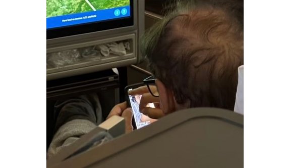 Uçakta porno film rezaleti