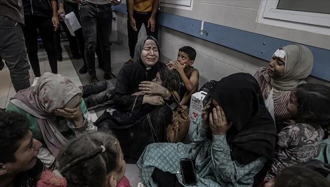 Binlerce kişi Gazze hastanelerinde mahsur