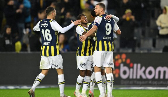 Fenerbahçe'den Kadıköy'de gol şov