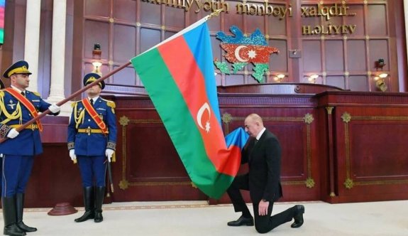 İlham Aliyev yemin ederek görevine başladı