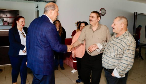 Tatar, Kalkanlı Yaşlı Bakımevini ziyaret etti