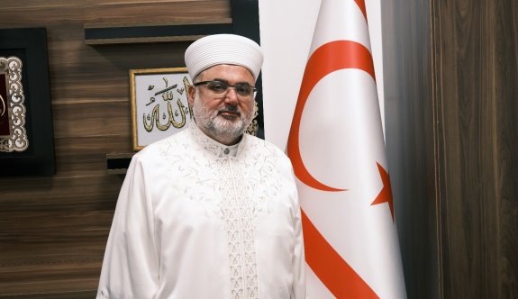 Din İşleri Başkanı Ünsal, Arnavut Camii saldırısını kınadı