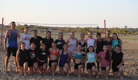 MSA plaj voleybolu antrenmanlarına başladı