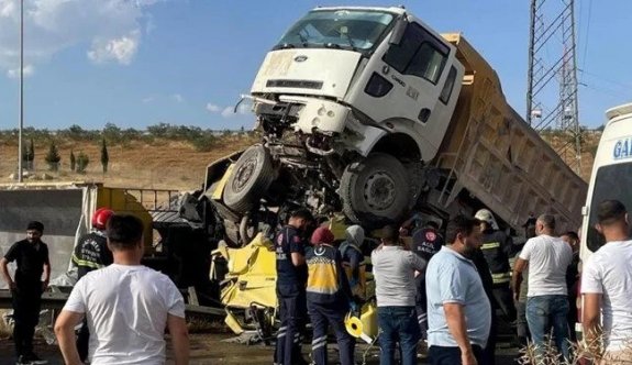 Türkiye'de bayram tatilindeki trafik kazalarında 68 kişi öldü