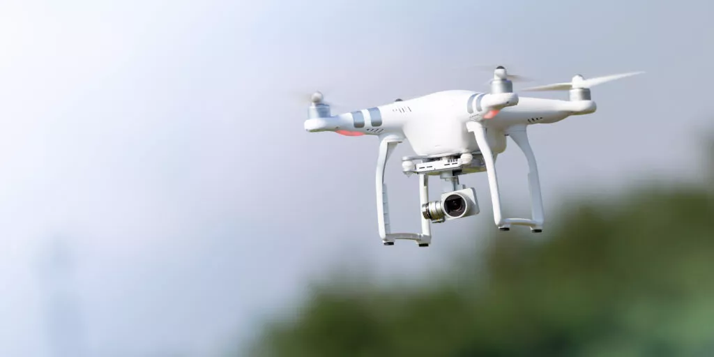 Cezaevine drone ile paket gönderdiler