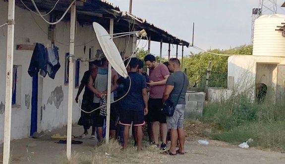 Bağımsızlık Yolu Güzelyurt Örgütü, Cyprfuvex emekçilerinin sorunlarını yerinde gözlemleyerek basın açıklaması yaptı