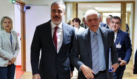 Borrell: “Kıbrıs'a bir çözüm aramak için diyalog sürecini başlatmanın ilk adımı olmasını umalım”