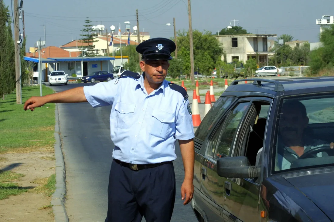 Devlet eliyle katı bir sınır yaratılıyor