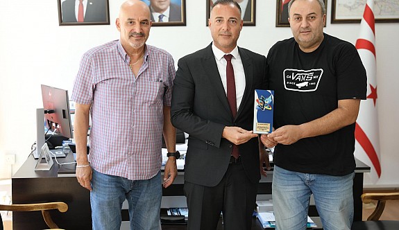 Kemal Moral Voleybol Okulu, Hüseyin Cahitoğlu’nu ziyaret etti