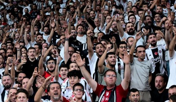 Dev maçta Beşiktaş taraftarı yok