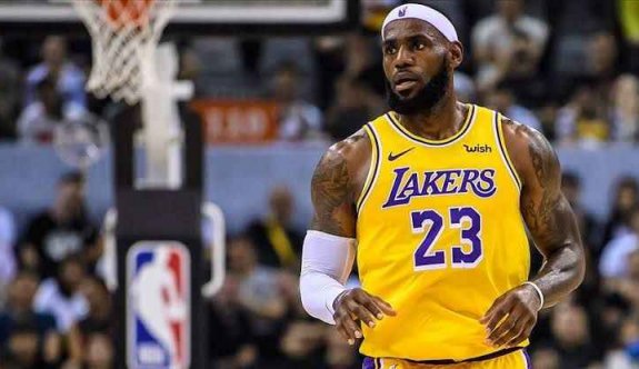 Lebron James, istatistikleri ile yine gündem oldu