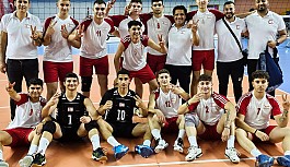 Yıldız Erkek Voleybol Takımımız Türkiye Finallerine yükseldi