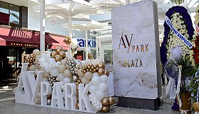 Ay Park Plaza görkemli bir açılışla hizmete girdi